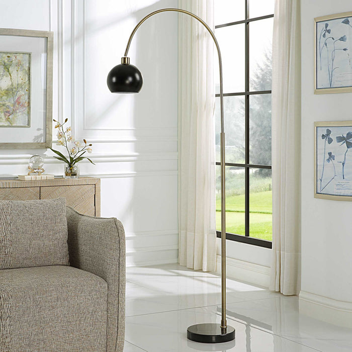 Floor Lamp - Matte Black