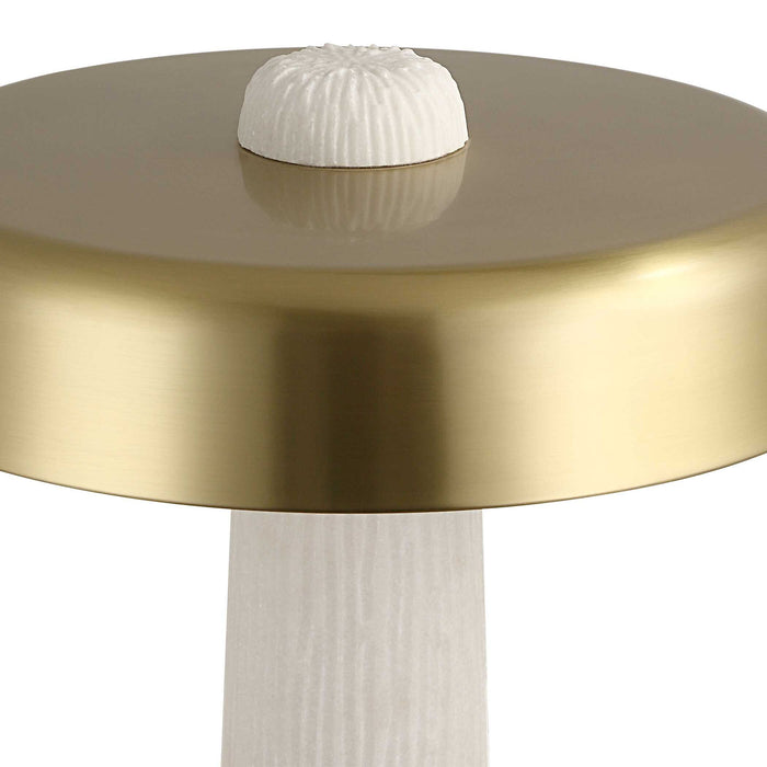Spring Shower - Table Lamp - Gold / White