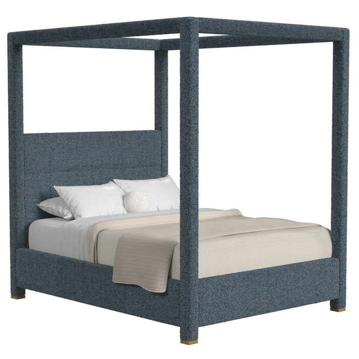 Hibernate - Canopy Bed