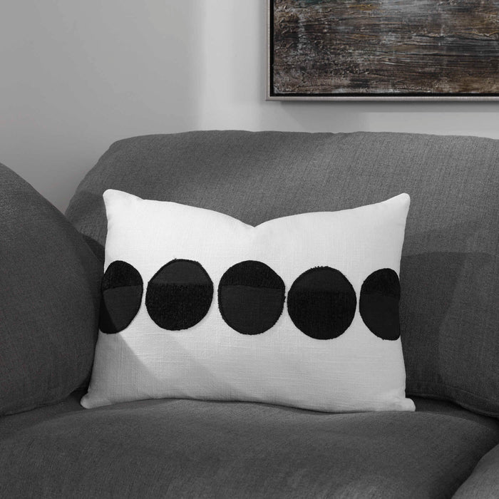 Spot On - Pillow - Black / White