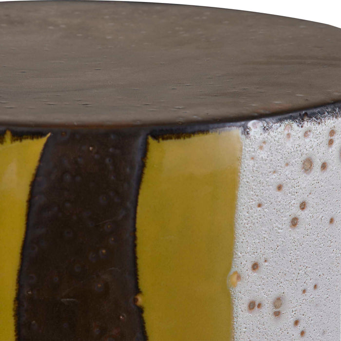 Graph - Garden Stool