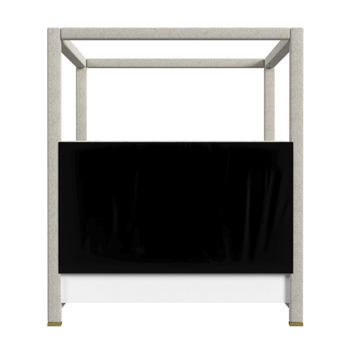 Hibernate - Canopy Bed