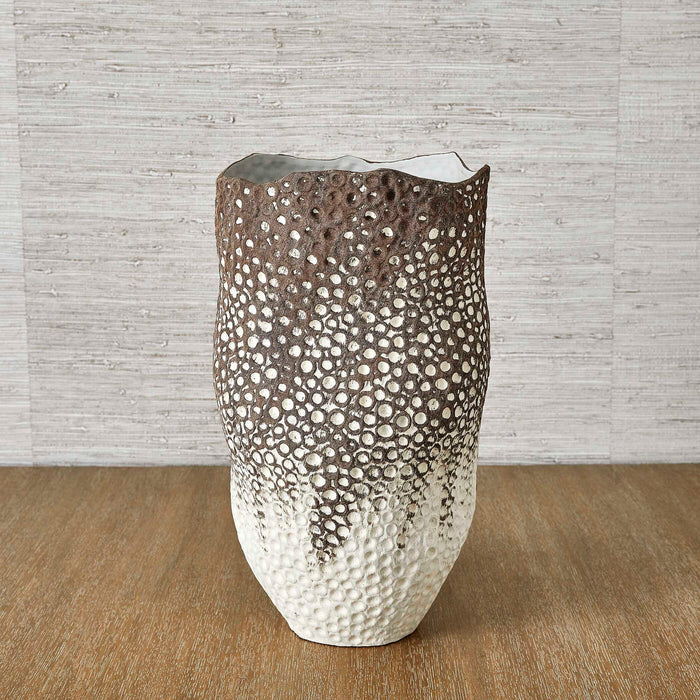 Moonscape - Vase - Brown / White