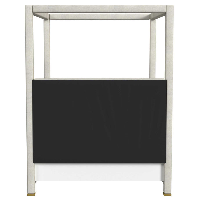 Hibernate - Canopy Bed