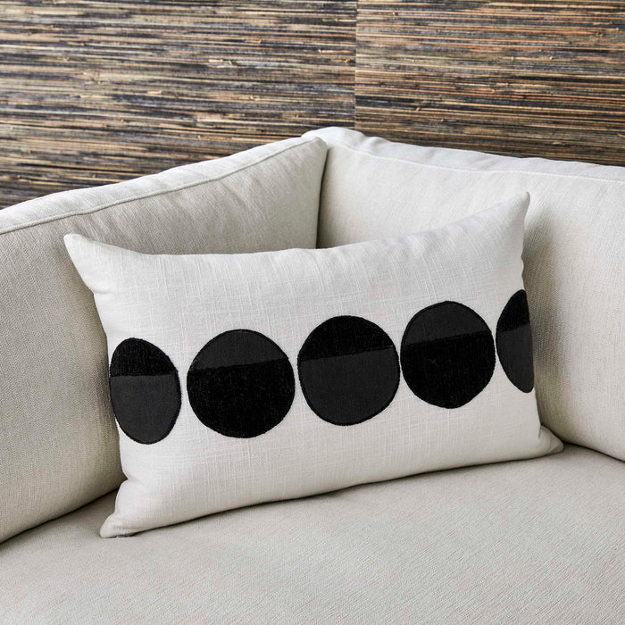 Spot On - Pillow - Black / White