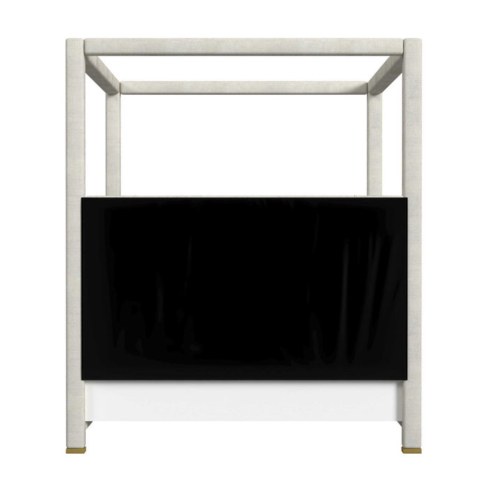 Hibernate - Canopy Bed