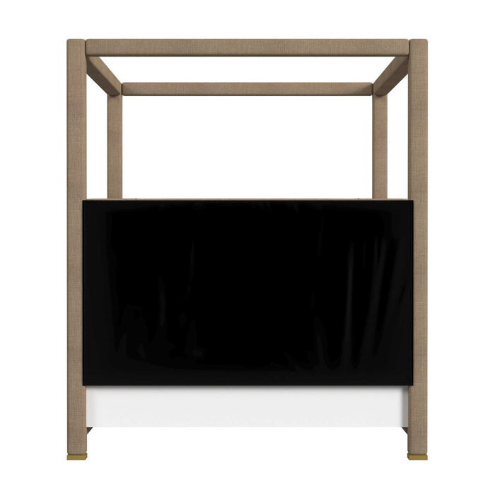 Hibernate - Canopy Bed