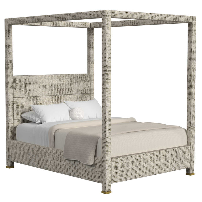 Hibernate - Canopy Bed