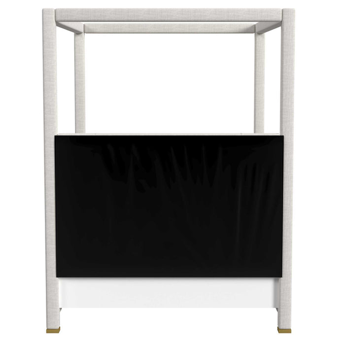 Hibernate - Canopy Bed