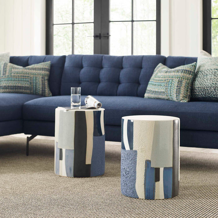 Graph - Garden Stool