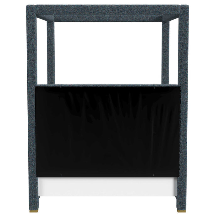 Hibernate - Canopy Bed