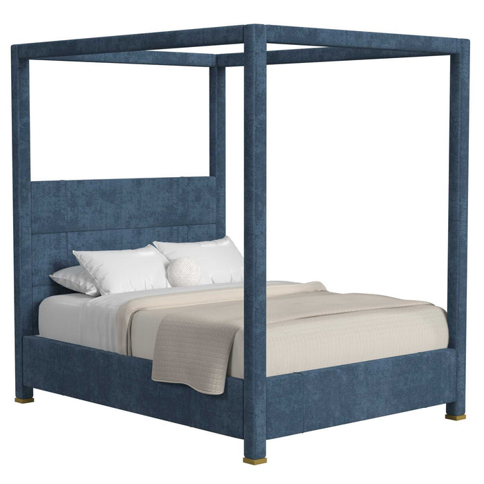 Hibernate - Canopy Bed