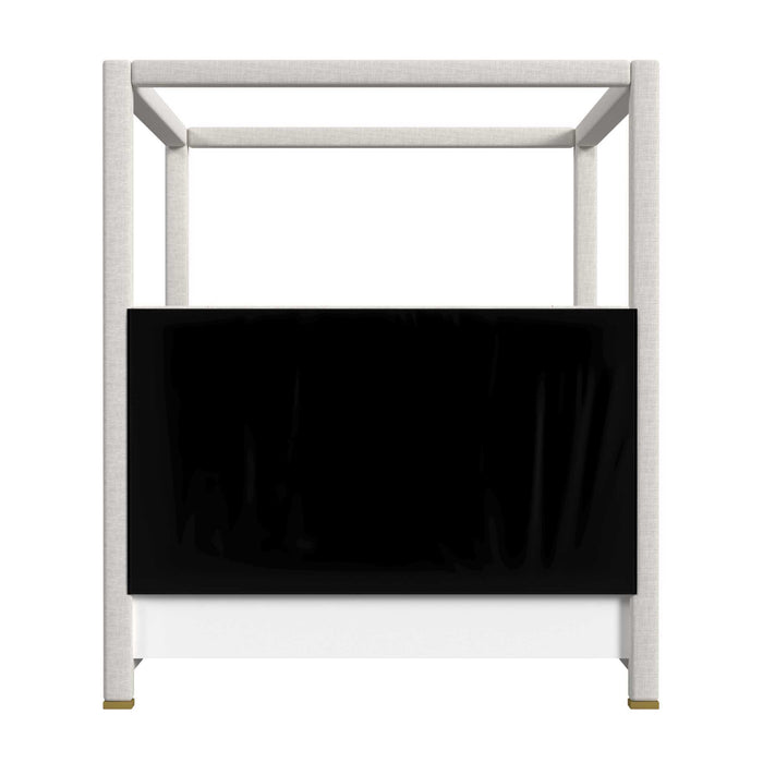 Hibernate - Canopy Bed
