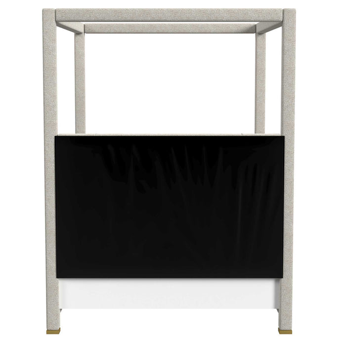 Hibernate - Canopy Bed