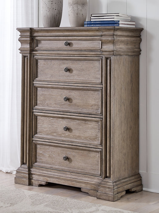 Blairhurst California King Panel Bed with Mirrored Dresser, Chest and Nightstand