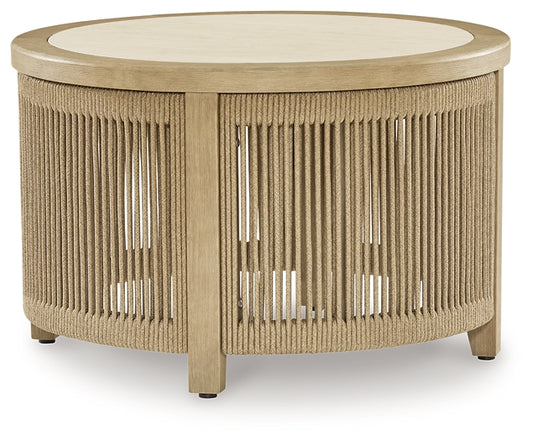 Spooners Cove Round Cocktail Table
